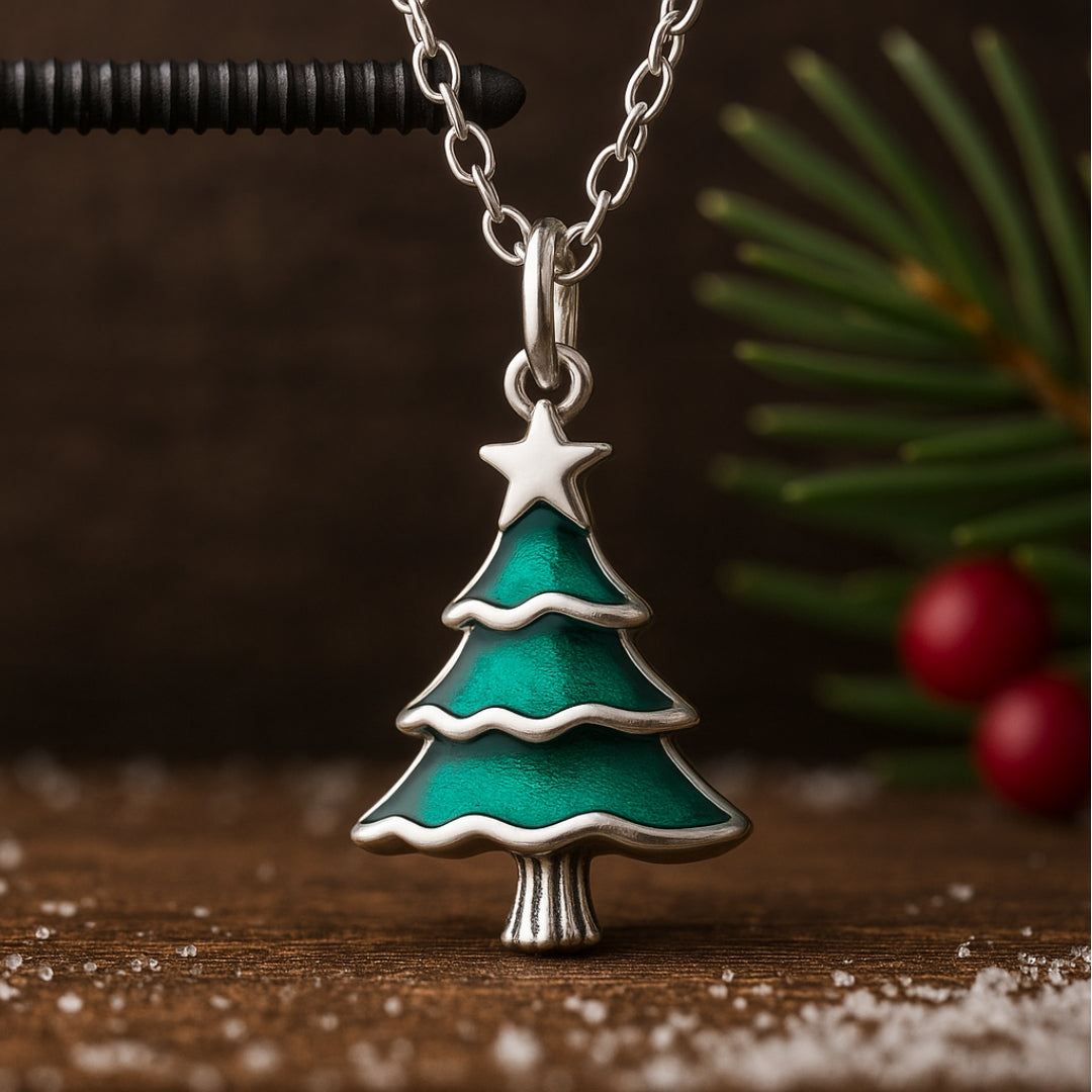 Star Evergreen Necklace