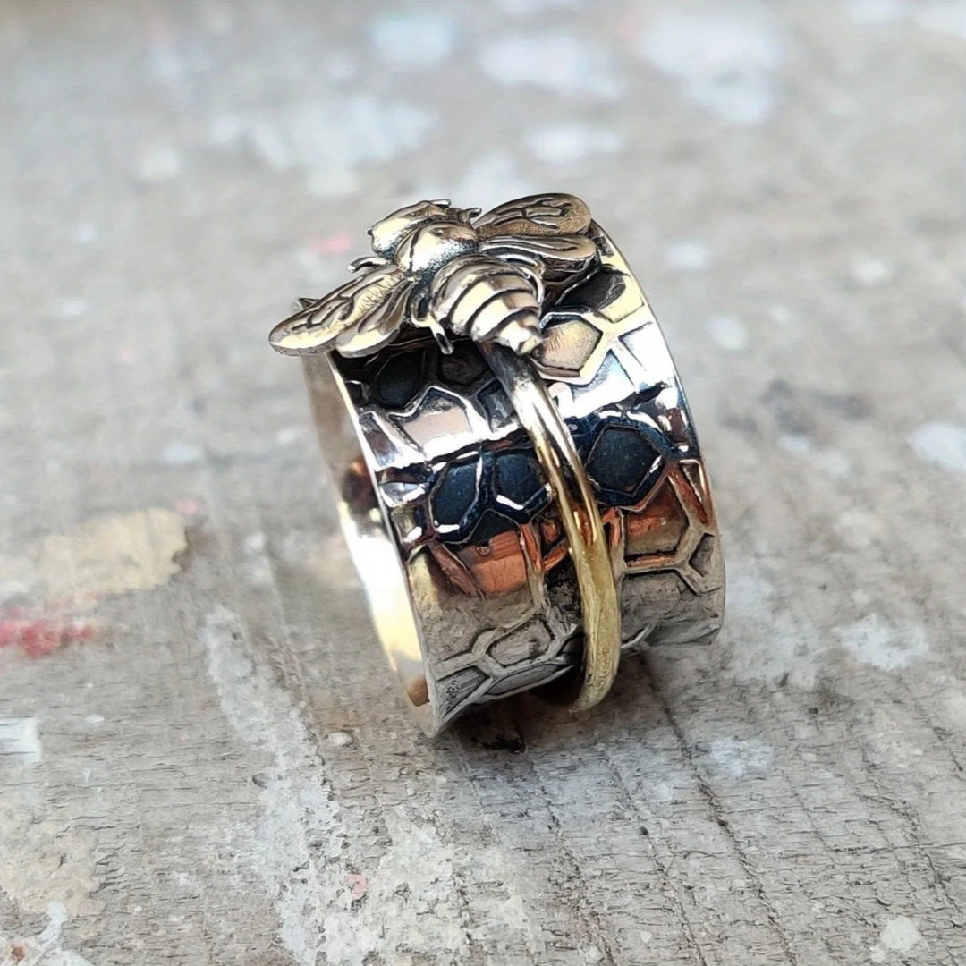 Golden Bee Thread Silver Ring