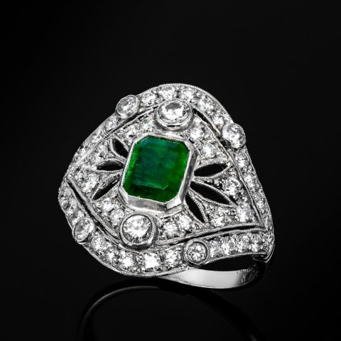 Mandala Green Crystal Bright Ring