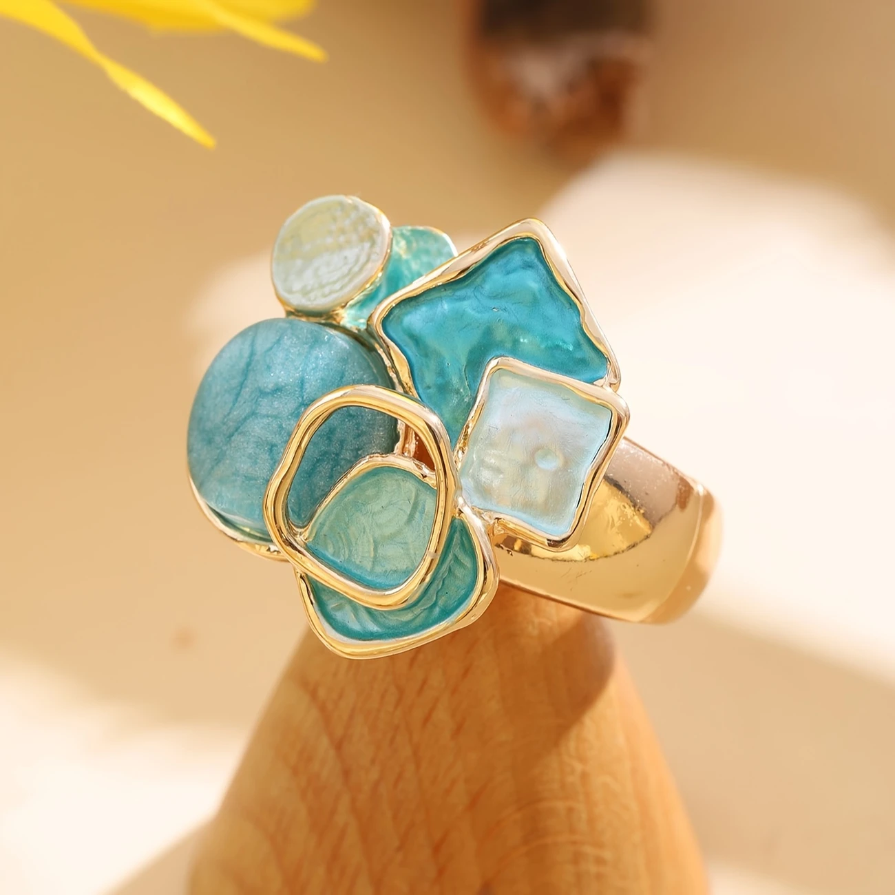 Blue & White Enamel Gold Ring
