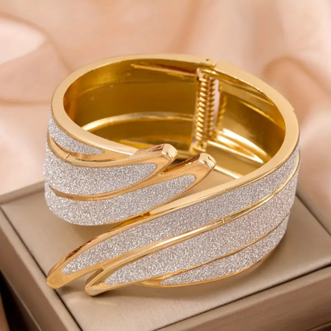 Bright Open Wings Golden Ring