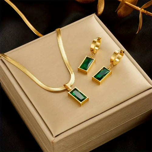 Iselotte Verdain Jewelry emerald | Gold