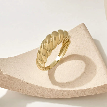 Croissant Ring | Gold 14k