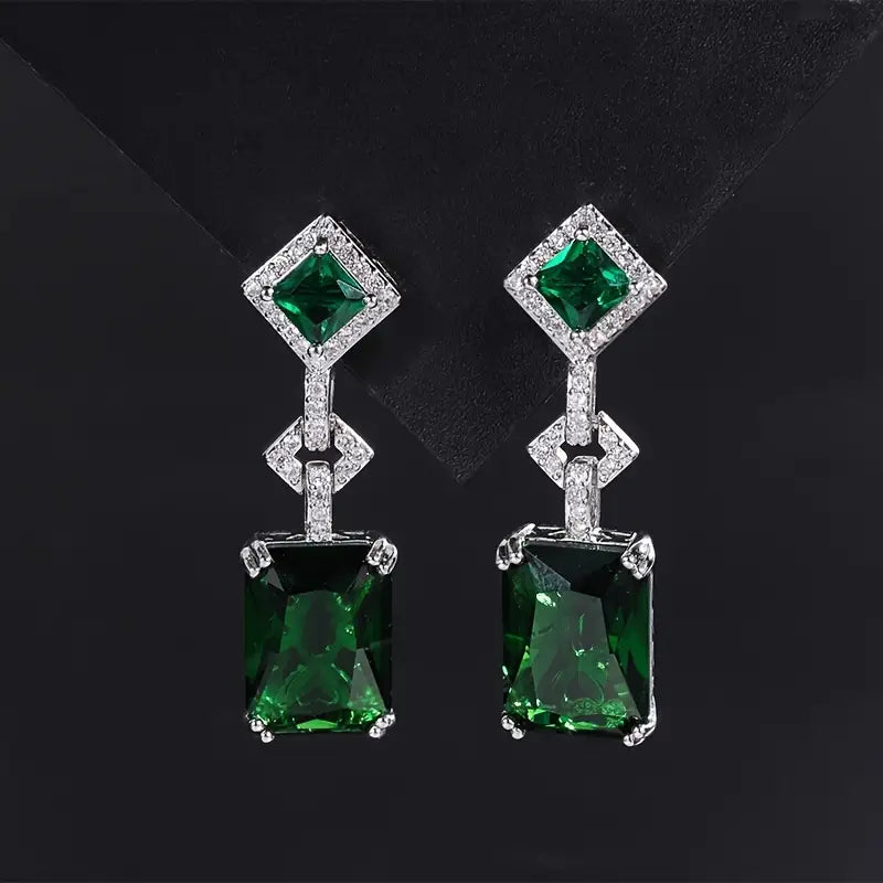 Daphira Verelune Jewelry emerald | White Gold