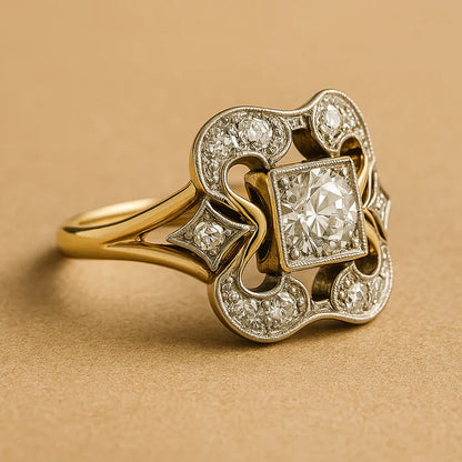 Vintage Zirconia Gold Ring