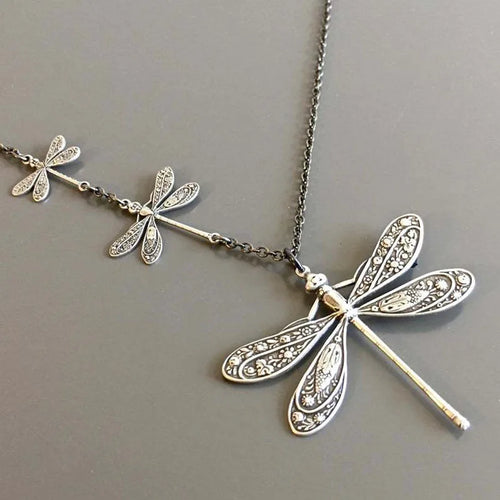 Vintage Dragonfly Necklace – Symbol of Change, Light & Freedom