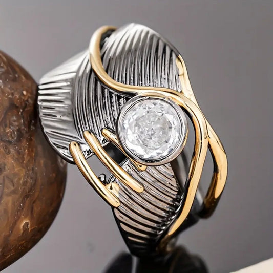 Dark Silver Rounded Zirconia Gold Ring