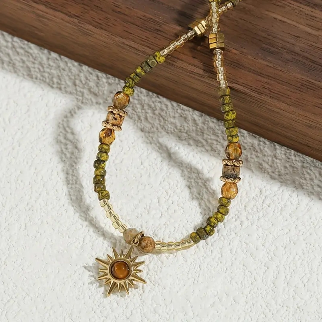 Solar Green Necklace