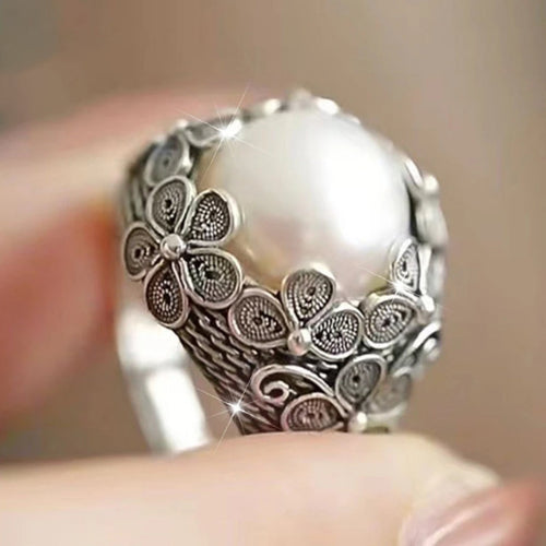 Flower Pearl Ring