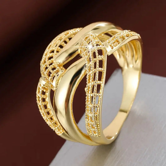 Wavy Gold Mesh Ring