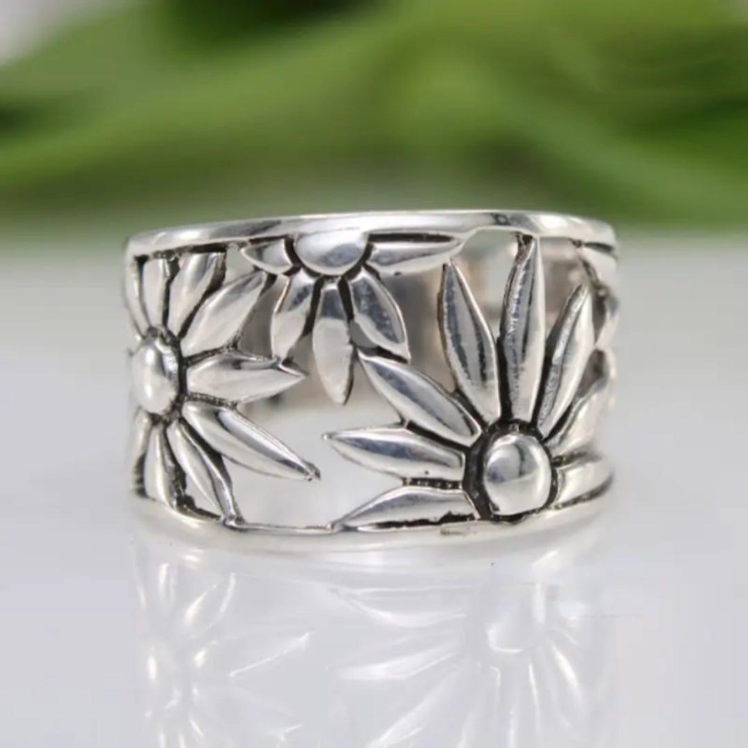 Sunflower Hollow Silvered Ring