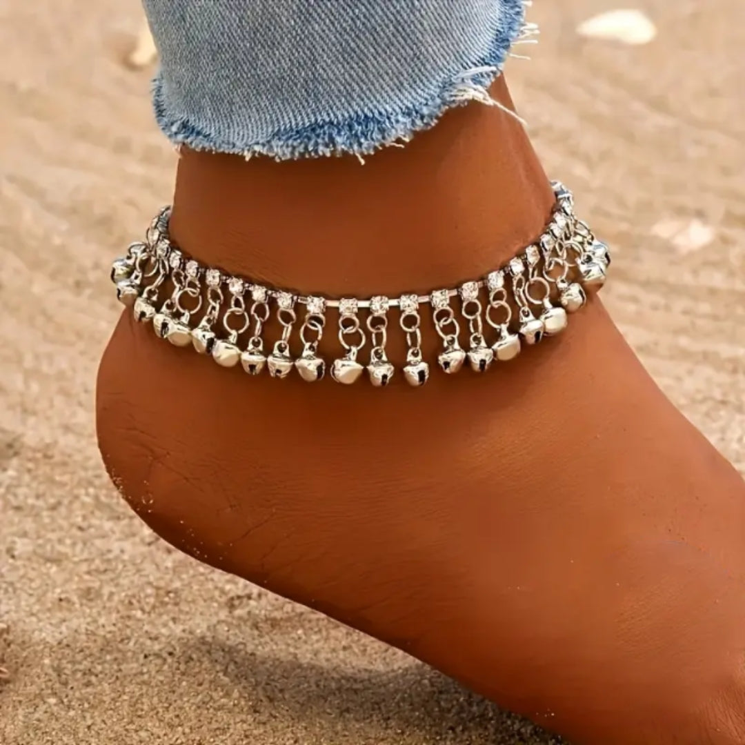 Silver Heart Trail Bracelet