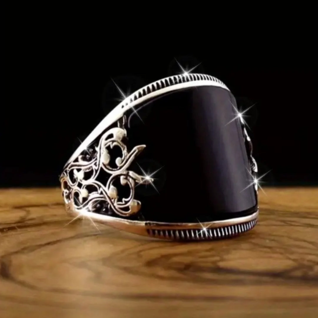 Onyx Bright Silver Ring