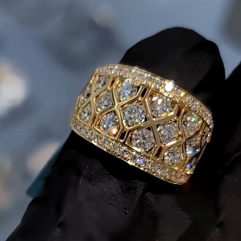 Spark Bright Gold Ring