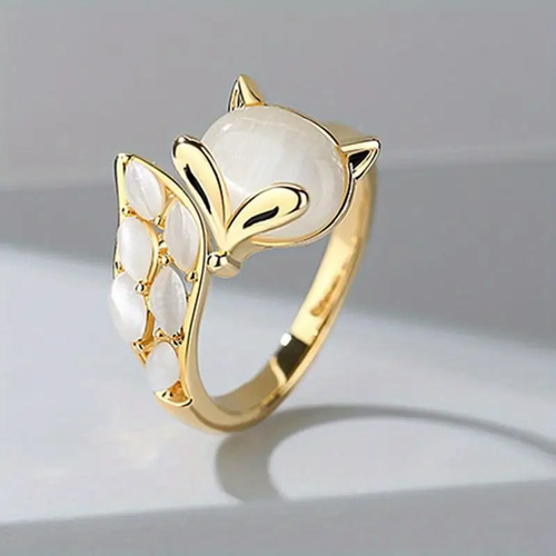 Pearl Kitty Gold Ring