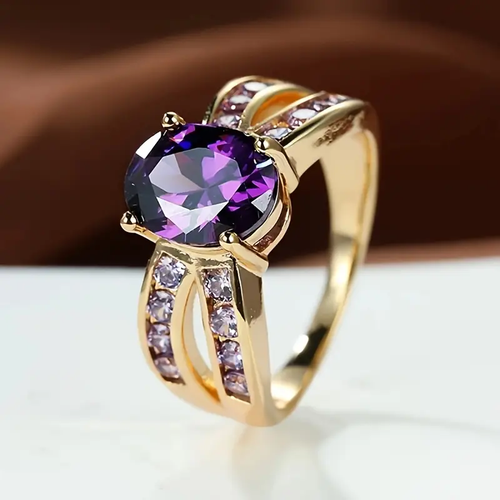 Vintage Violet Zirconia Gold Ring
