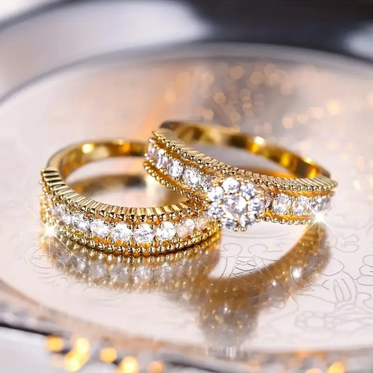 Bright Zirconia Golden Ring Set