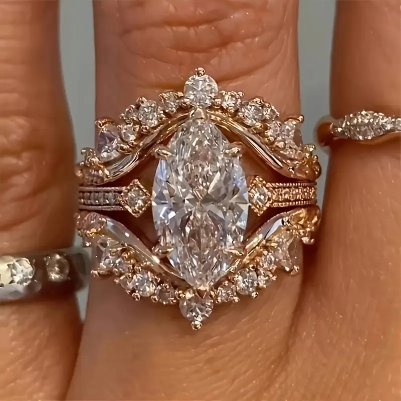 Elegant Bright Zirconia Rose Ring