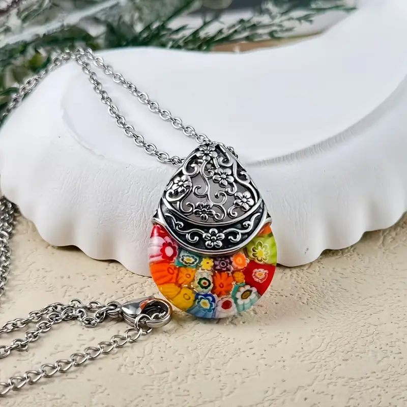 Colorful Stone Silvered Necklace