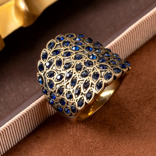 Blue Inlaid Crystals Gold Band Ring