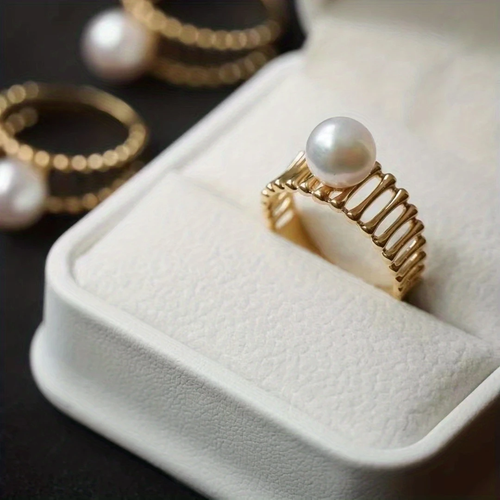 Pearl Hollow Golden Ring