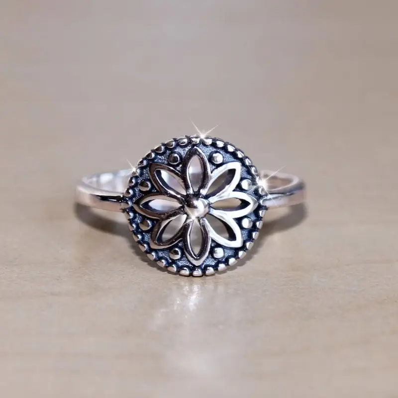 Silver Hollow Flower Seal Ring