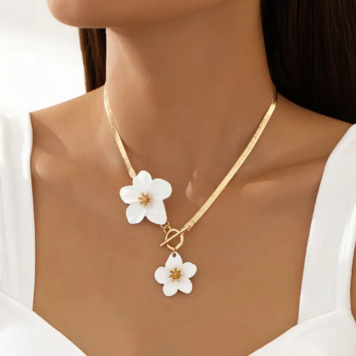 Double Daisy Gold Necklace