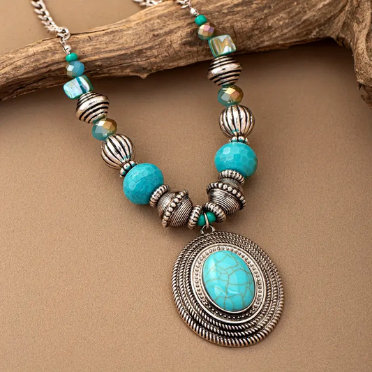 Blue Stoneed Rounded Necklace