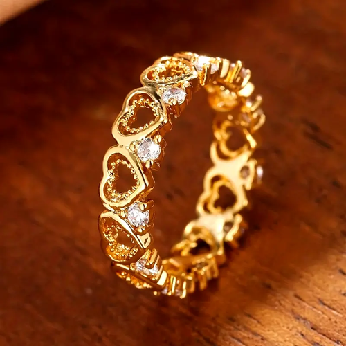 Heart Trail Golden Zirconia Ring
