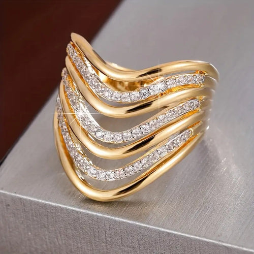 Layer Wavy Bright Golden Ring